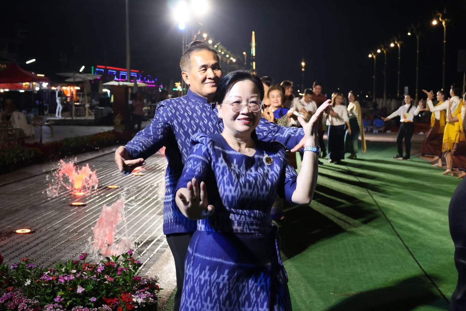 นายบุญชอบ วิเศษปรีชา ที่ปรึกษาด้านการบริหารเหรียญกษาปณ์และทรัพย์สินมีค่า ได้มอบหมายให้นางยุพิน จงจัดกลาง ผู้อำนวยการกองบริหารการคลัง พร้อมด้วยคณะกรรมการโครงการต้นแบบพัฒนาที่ราชพัสดุเชิงอนุรักษ์วัฒนธรรม ลงพื้นที่จังหวัดหนองคาย
